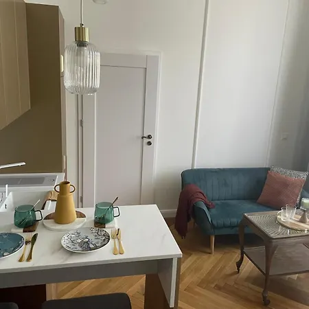 Teatralny Gdanska No.81 * ビィドゴシュチュ