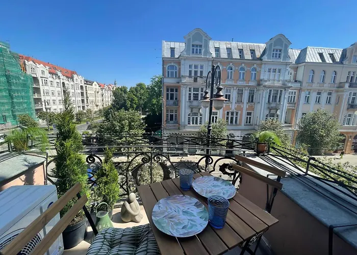 Teatralny Gdanska No.81 Apartment